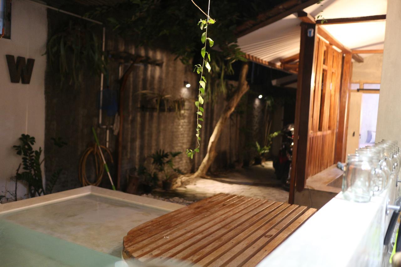 Trava House Villa Jogja Yogyakarta Exterior foto
